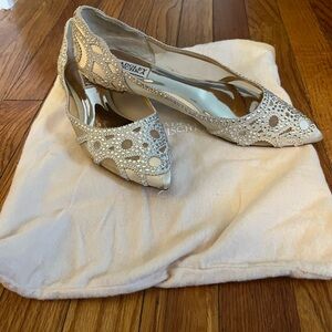 Badgley Mischka Ivory Crystal-Embellished Pointed Flats